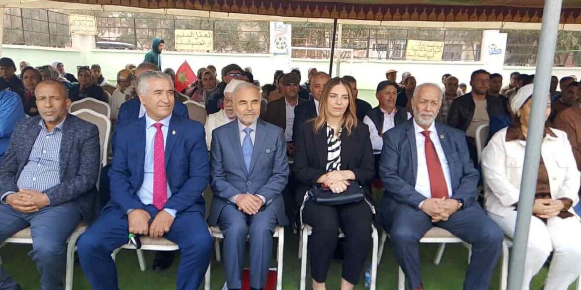 الجمعية العائلية لمتقاعدي الشرطة تحتفي بالذكرى الخمسين للمسيرة الخضراء في أجواء من الوفاء والعرفان .